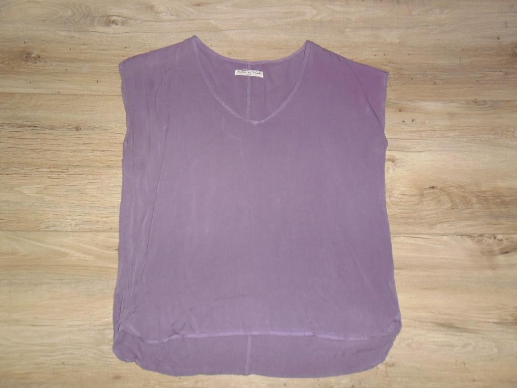 Circle of Trust Paarse Top Met V-hals Maat L, Kleding | Dames, Tops, Zo goed als nieuw, Maat 38/40 (M), Paars, Korte mouw, Ophalen of Verzenden