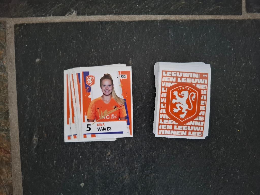 Nederlands elftal vrouwen stickers, Ophalen of Verzenden, Zo goed als nieuw, Overige binnenlandse clubs, Poster, Plaatje of Sticker