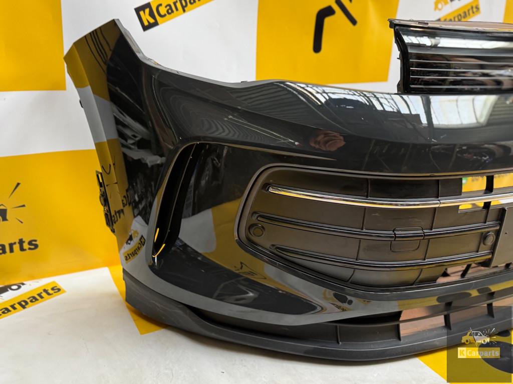 VW Tiguan 571 Voorbumper Compleet 6PDC LB2B 571807221, Info@fabrikant.eu, Ophalen of Verzenden, Bumper, Fabrikant BV