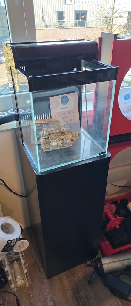 Aqualantis aquarium incl techniek, Ophalen, Leeg aquarium