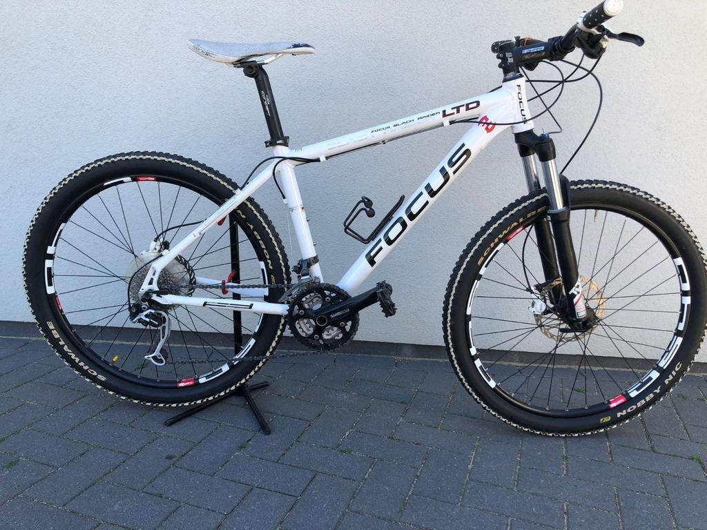 Focus Black Raider Mountainbike, Ophalen