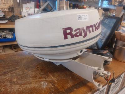 Raymarine Radar dome met beugel