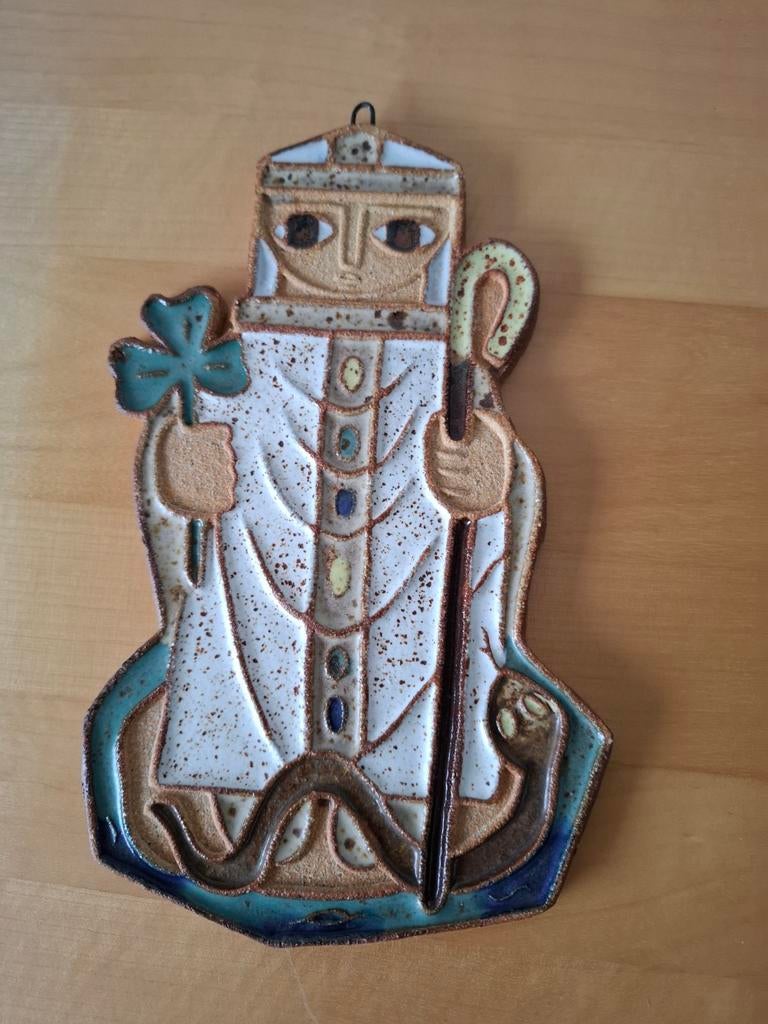 handgemaakte keramische wandplaquette van de heilige Sint-Pa, Antiek en Kunst, Ophalen of Verzenden