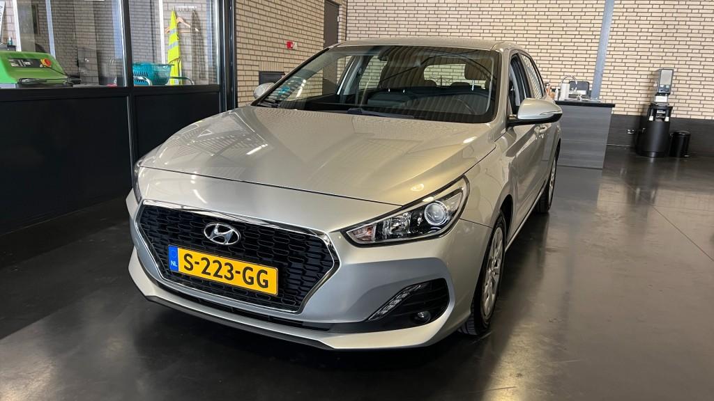 Hyundai I30 1.0 T-GDI COMFORT, Auto's, Hyundai, Gebruikt, Met garantie (alle), USB, Handgeschakeld
