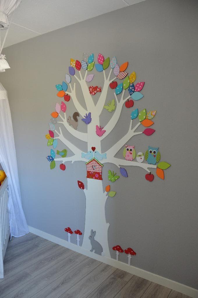 Houten gekleurde boom o.a. vlinder, vogel - wanddecoratie, Ophalen of Verzenden, Gebruikt, Wanddecoratie