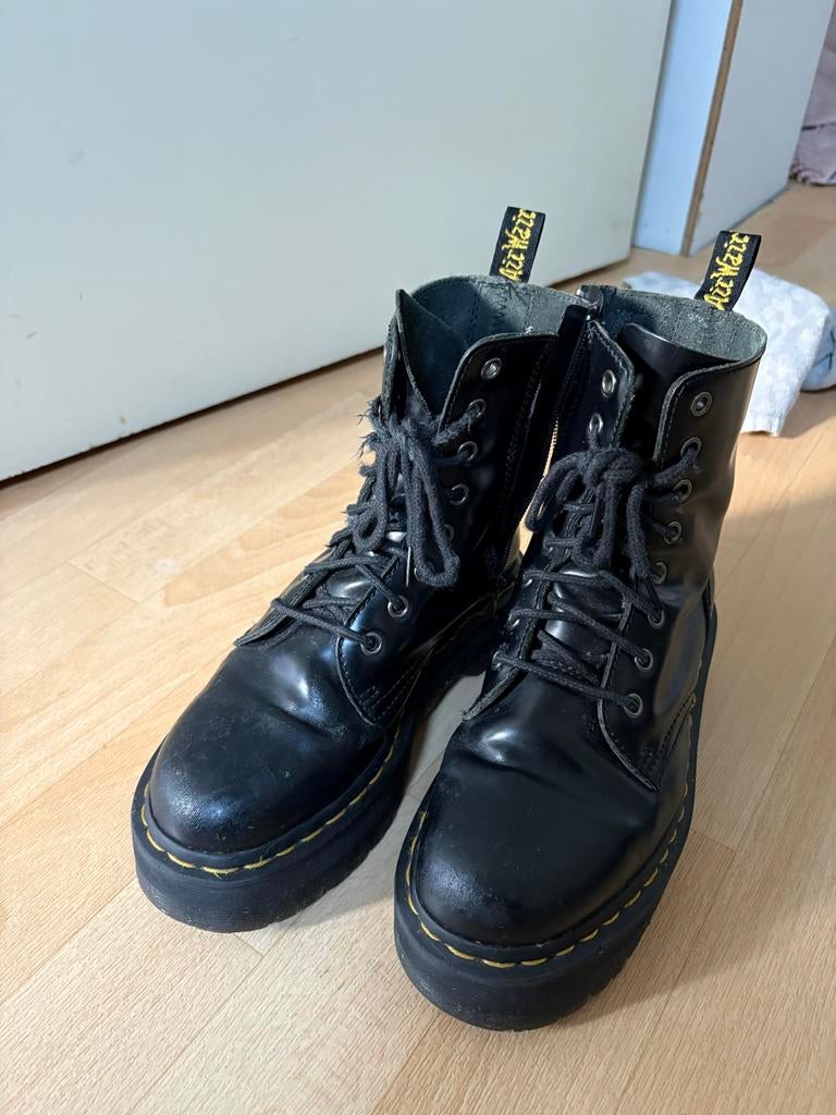 Dr. Martens plateau zool maat 38, Kleding | Dames, Schoenen, Ophalen, Gedragen, Zwart, Lage of Enkellaarzen