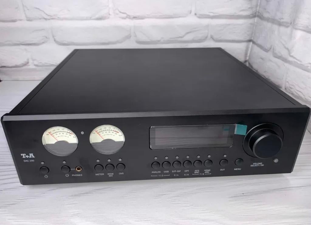 T+A DAC 200 amplifier ta Series 200 jack amplifier, Verzenden, Zo goed als nieuw