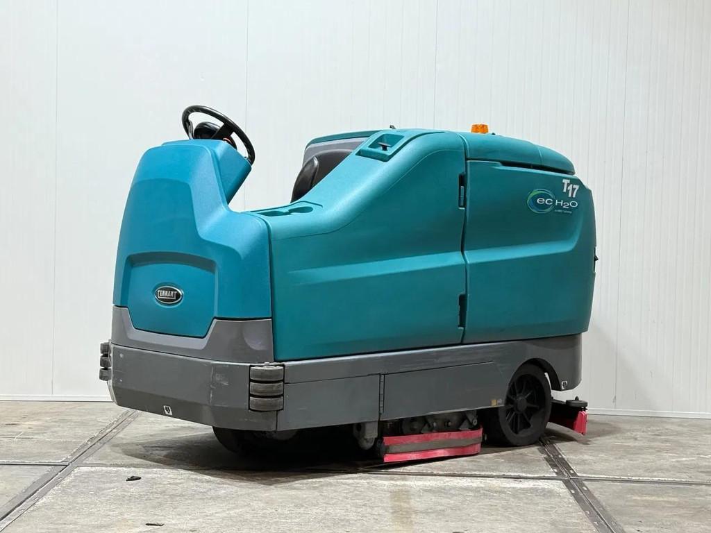 Tennant T17 cilindrische schrobmachine 1946uur HL1008