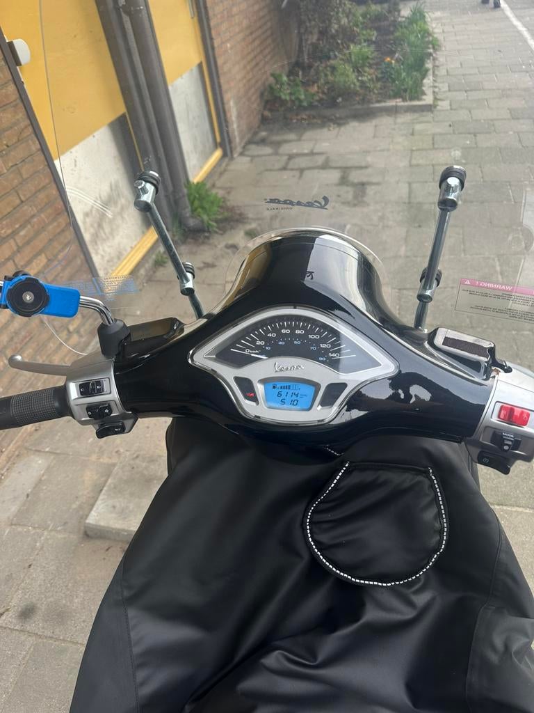 Vespa Primavera 125cc. Nette staat, Fietsen en Brommers, Scooters | Vespa, Zo goed als nieuw, Overige modellen, Benzine, Ophalen