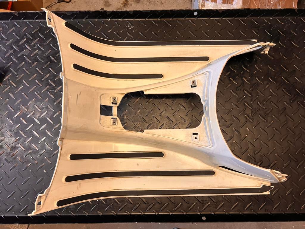 Treeplank Vespa GTS glans wit onderdelen 125 250 300, Ophalen of Verzenden, Vespa, Treeplank, GTS