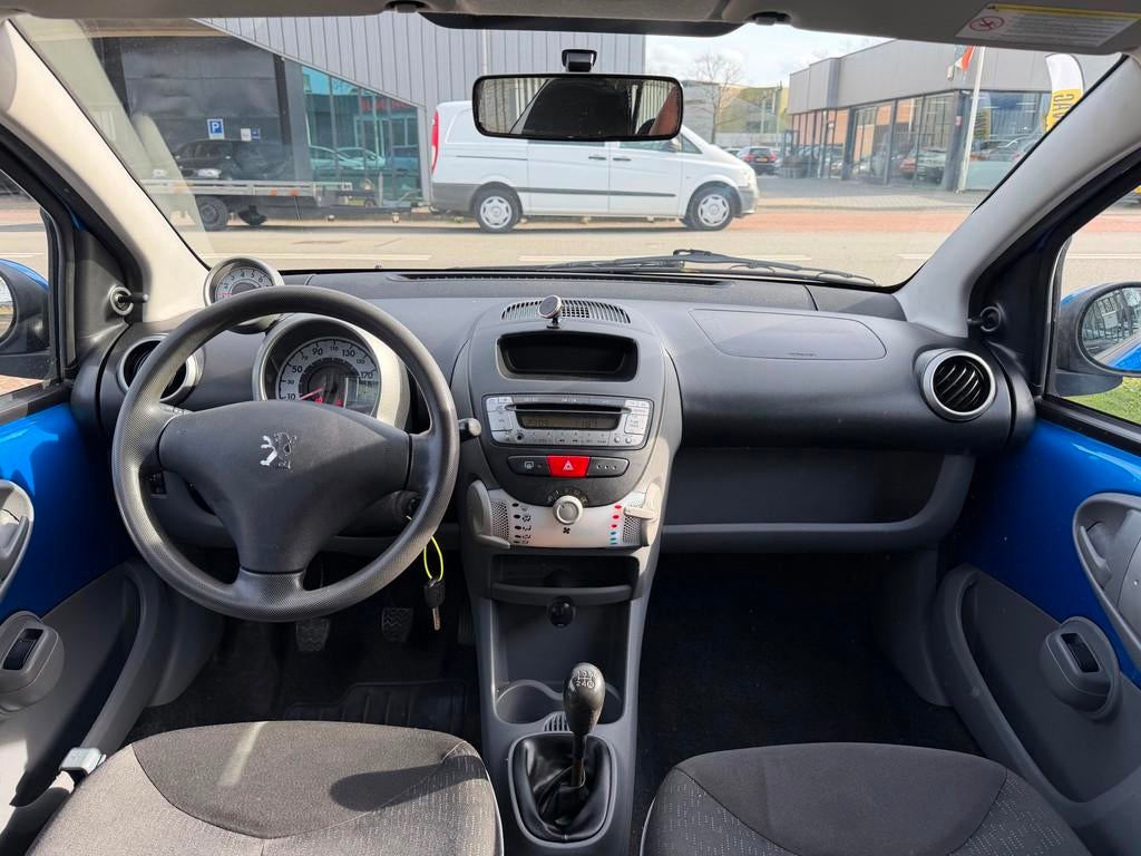 Peugeot 107 1.0-12V XR/Stuurbekrachtiging/Elektrische raam/A, Auto's, Peugeot, Metallic lak, Gebruikt, 68 pk, Bedrijf