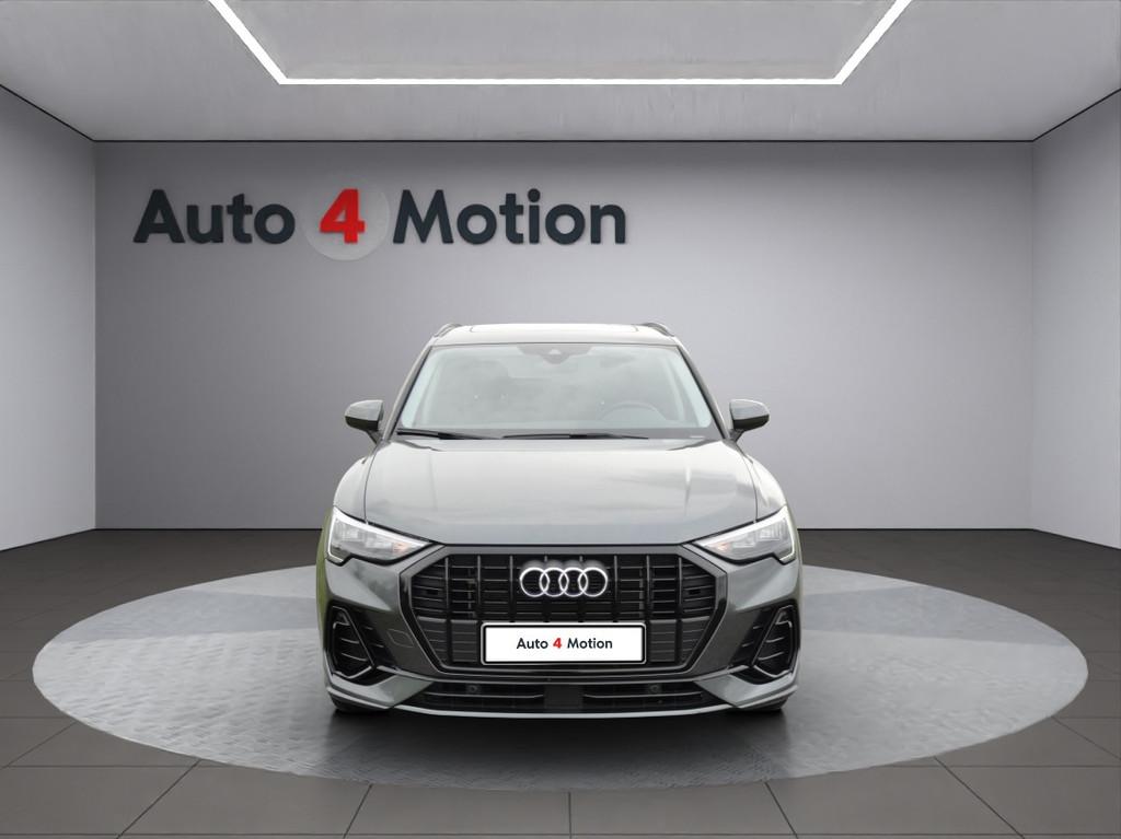 Audi Q3 45 TFSI e S-line Full LED I NAVIG I PANO I LEER, Gebruikt, Euro 6, 150 pk, Plug-in hybride