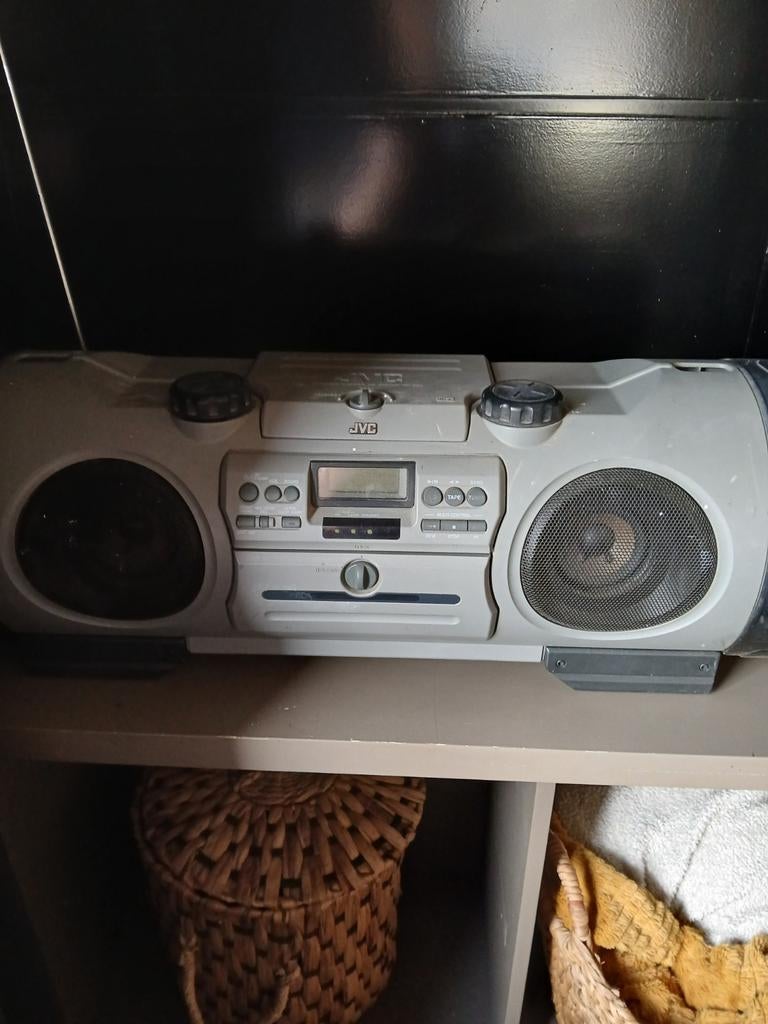 JVC Boomblaster met CD-speler en Radio, Ophalen, Gebruikt, Radio, Met cd-speler