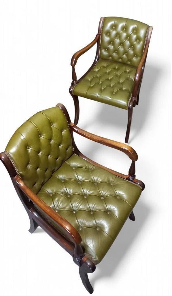 2 X Engelse Chesterfield Fauteuils/Stoelen In mooi staat, Ophalen of Verzenden