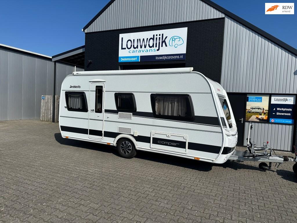 DETHLEFFS Camper 470 ER ’15 (Mover, Enkele Bedden), Rondzit, 7 tot 8 meter, Bedrijf, Kelvinstraat 23
7701BZ  Dedemsvaart, NL