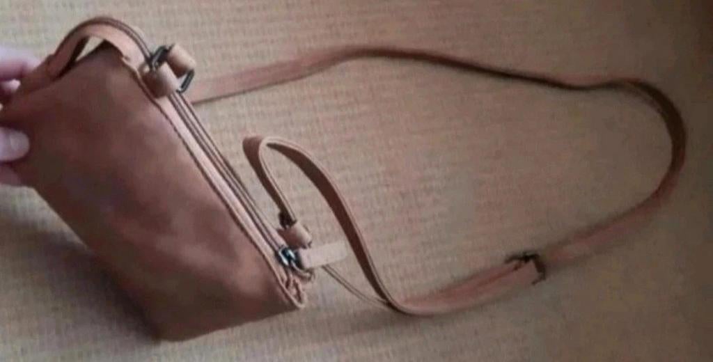 Handig bruin tasje - 17.5x12 cm - Zo goed als nieuw, Ophalen of Verzenden, Zo goed als nieuw, Bruin, Schoudertasje