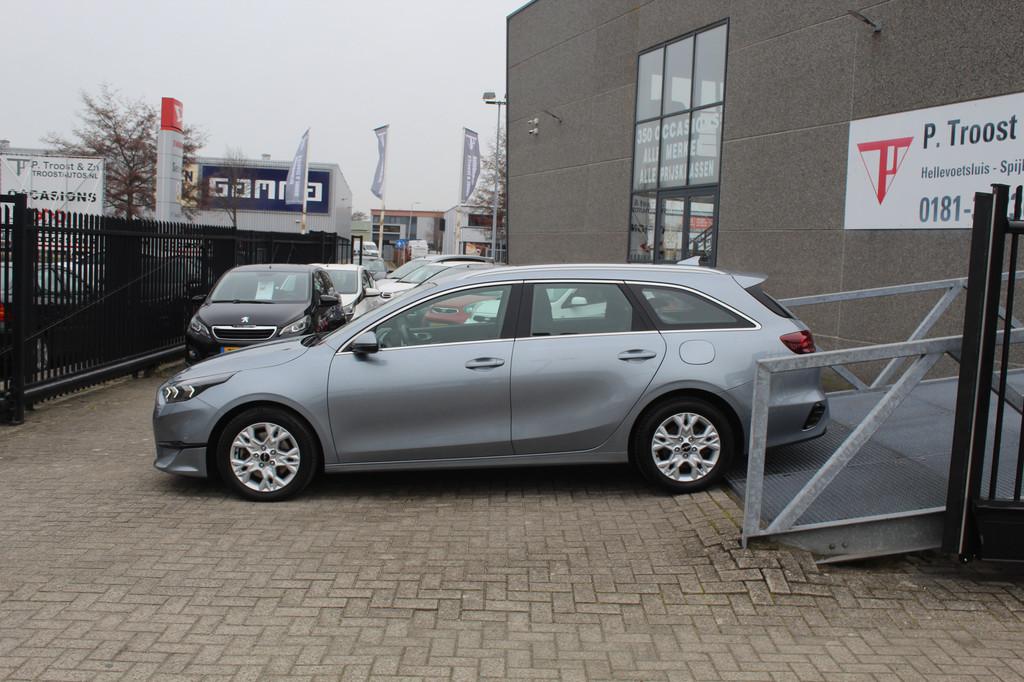 Kia Ceed Sportswagon 1.0 T-GDi MHEV DynamicLine AUTOMAAT Nav, Stof, Gebruikt, Euro 6, 1309 kg