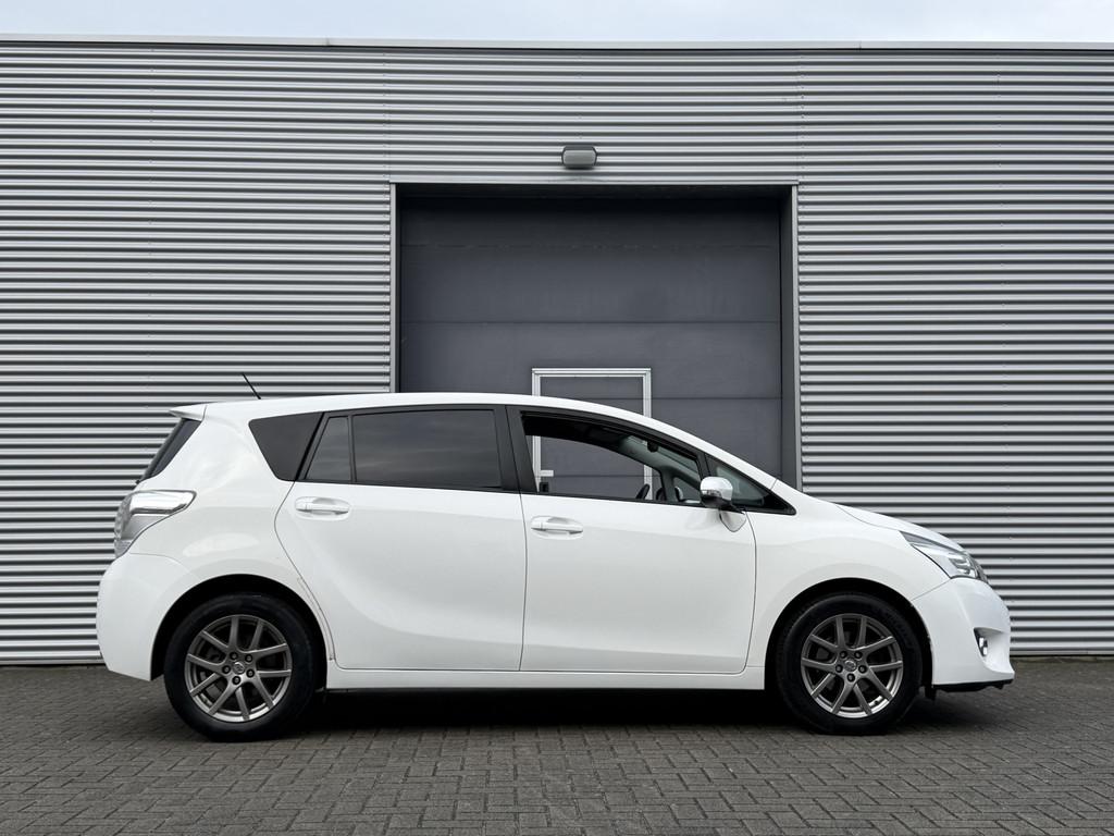 Toyota Verso 2.0 D-4D Business I Grijs Kenteken I Navi I Cam, Gebruikt, Zwart, 4 cilinders, Wit
