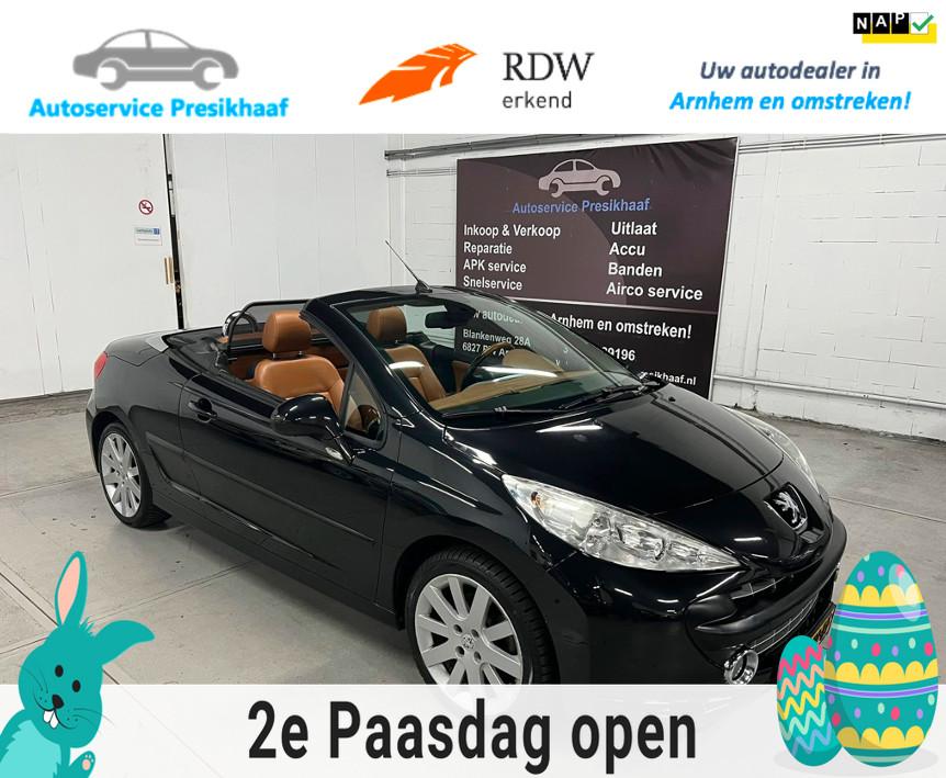Peugeot 207 CC 1.6-16V T Féline VOL-LEDER / NAP / NAVIGATIE, Auto's, Peugeot, Voorwielaandrijving, Gebruikt, 4 cilinders, 4 stoelen