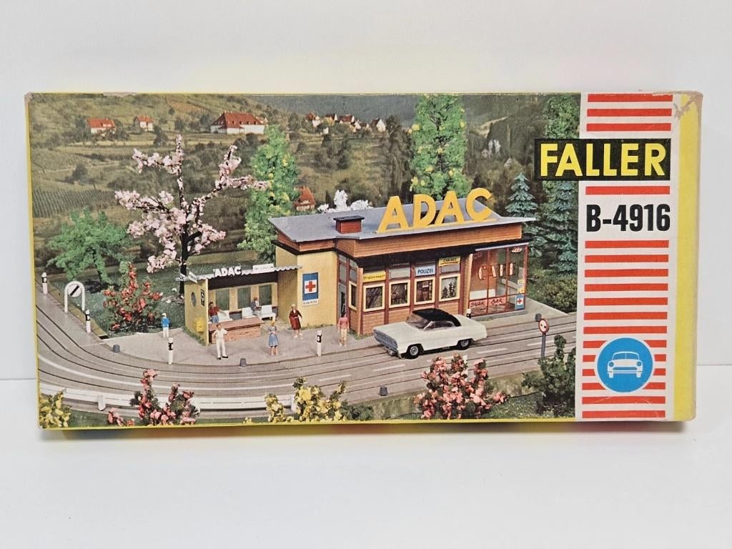 FALLER 4916: bouwpakket ADAC Raststätte, Overige merken, Wisselstroom, Brug, Tunnel of Gebouw, Nieuw