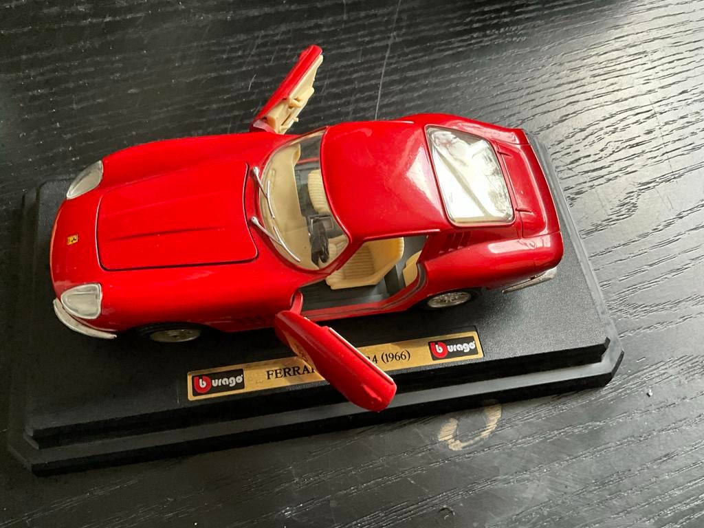 Bburago Ferrari 275 GTB4 (1966) 1.24, Ophalen, Nieuw, Auto