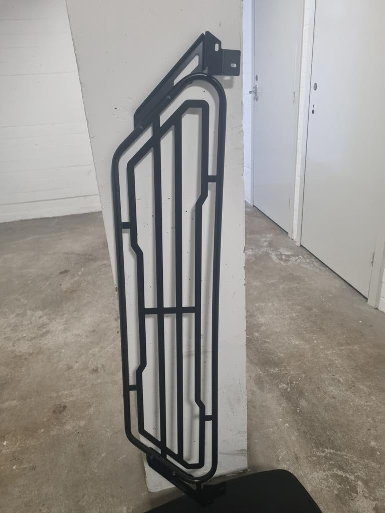 Hondenrek Renault Megane 2022, Auto diversen, Hondenrekken, Ophalen of Verzenden, Zo goed als nieuw