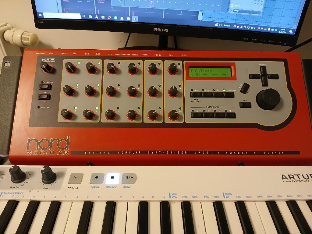 Fizmo, TX81Z, NM G1, K5000R etc., Muziek en Instrumenten, Synthesizers, Ophalen of Verzenden, Zo goed als nieuw, Overige aantallen