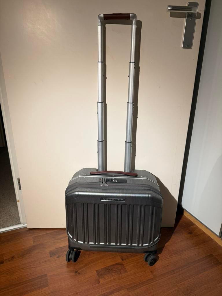 Piquadro laptoptrolley PQ Light - incl. bon & 4 jr garantie, Wieltjes, Hard kunststof, 45 tot 55 cm, Minder dan 50 cm