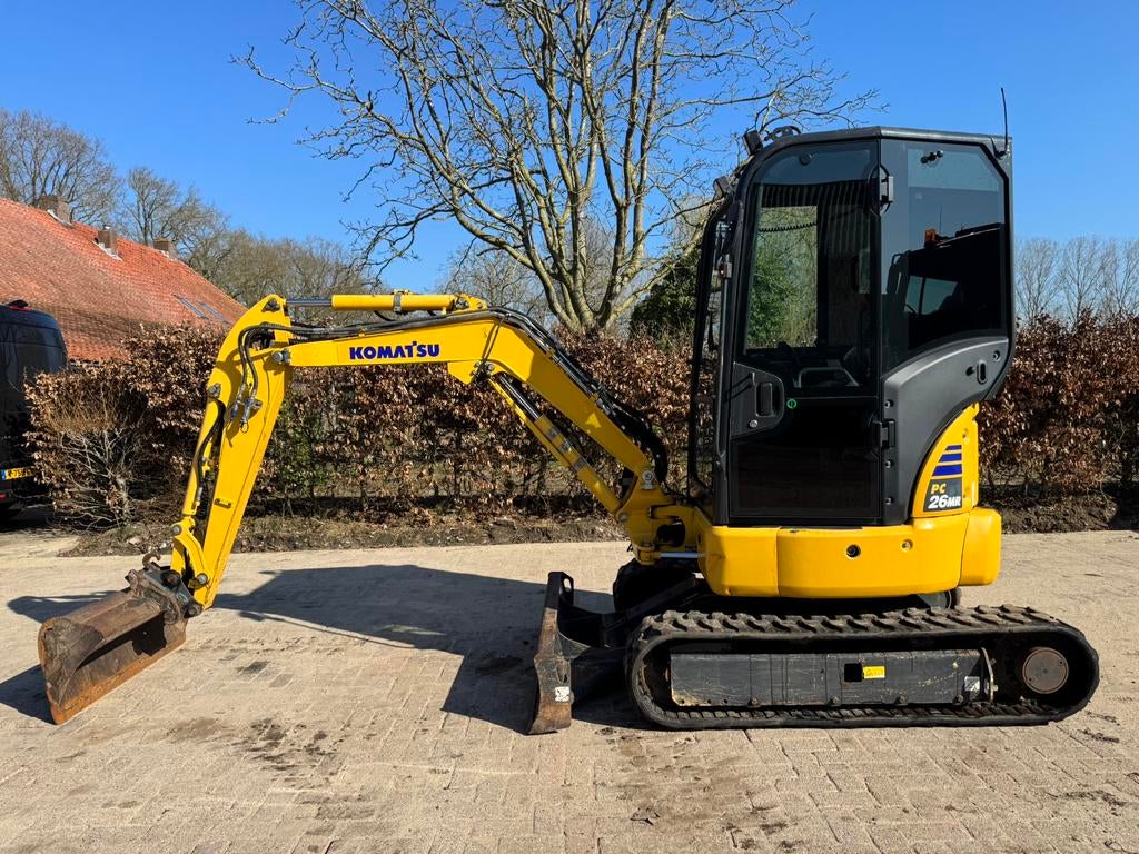 Komatsu PC 26 MR minigraver, Zakelijke goederen, Machines en Bouw | Kranen en Graafmachines, Ophalen