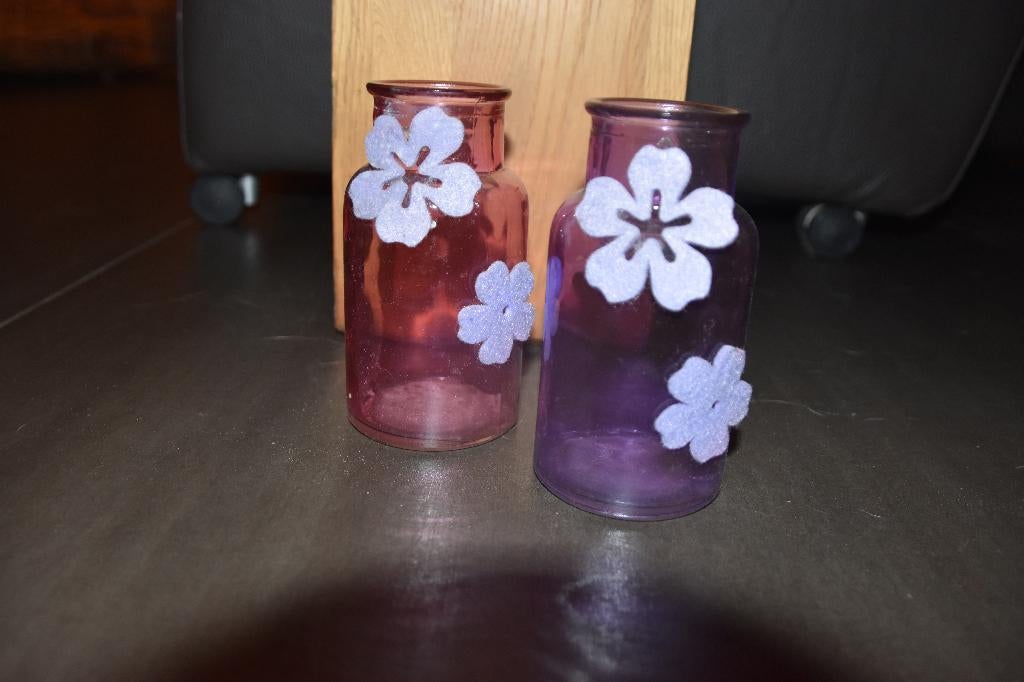 Setje van kleine vaasjes, Overige kleuren, Ophalen of Verzenden, Minder dan 50 cm, Glas