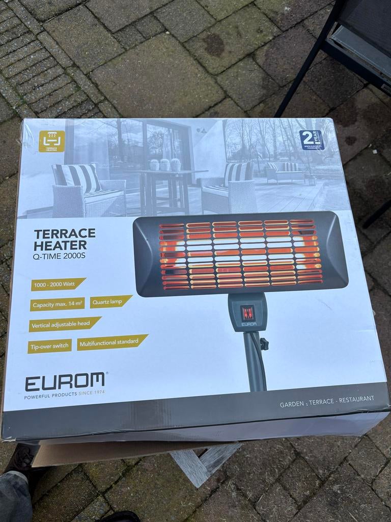 Zo goed als nieuwe Eurom terrasheater Q-Time 2000S, Ophalen of Verzenden, Zo goed als nieuw, Elektrisch, Vloer