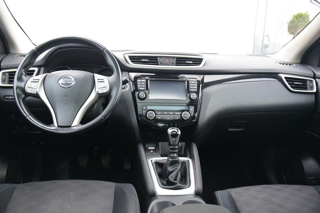 Nissan QASHQAI 1.2 Connect Edition Pano/Dak Priv/Glass Navi/, Voorwielaandrijving, Euro 5, Stof, Gebruikt