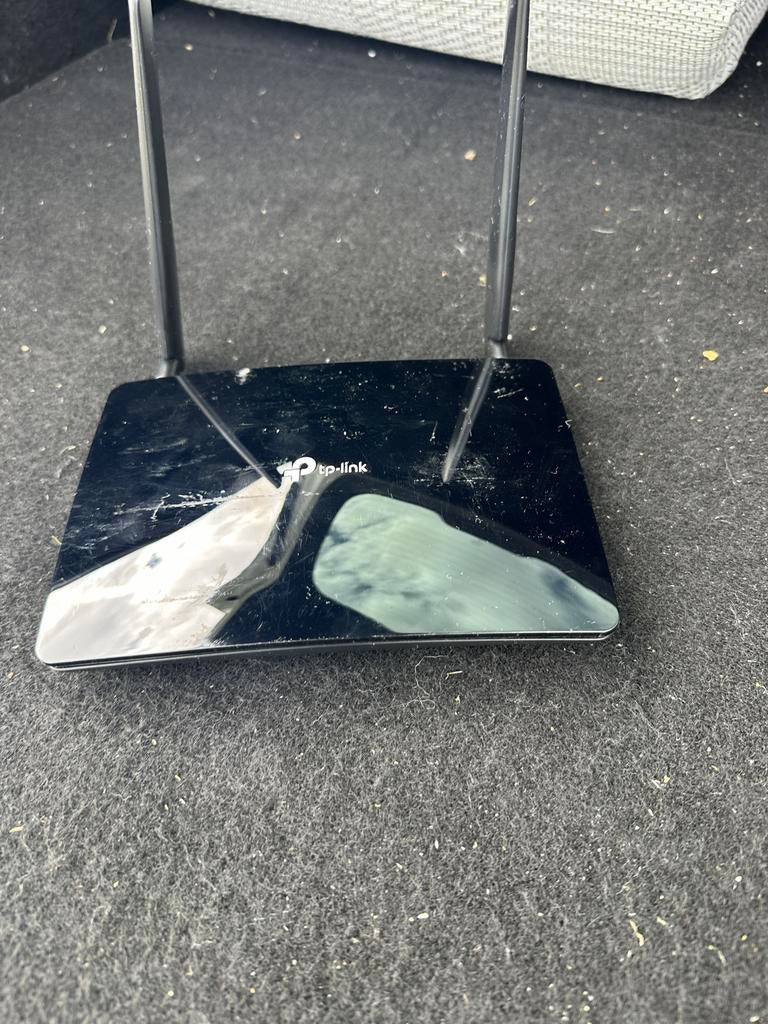 TP-Link 4G-LTE router MR400, Computers en Software, Routers en Modems, Ophalen, Gebruikt, Router met modem