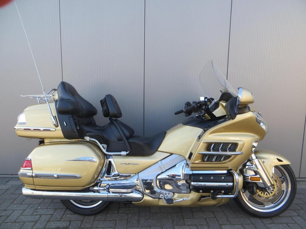 Honda GL 1800 Gold Wing Dual C-ABS Deluxe, Motoren, Bedrijf, Meer dan 35 kW, Toermotor, ABS