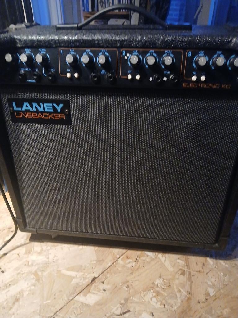 Laney Linebacker versterker 65 watt, Muziek en Instrumenten, Ophalen, Gebruikt, Gitaar, 50 tot 100 watt
