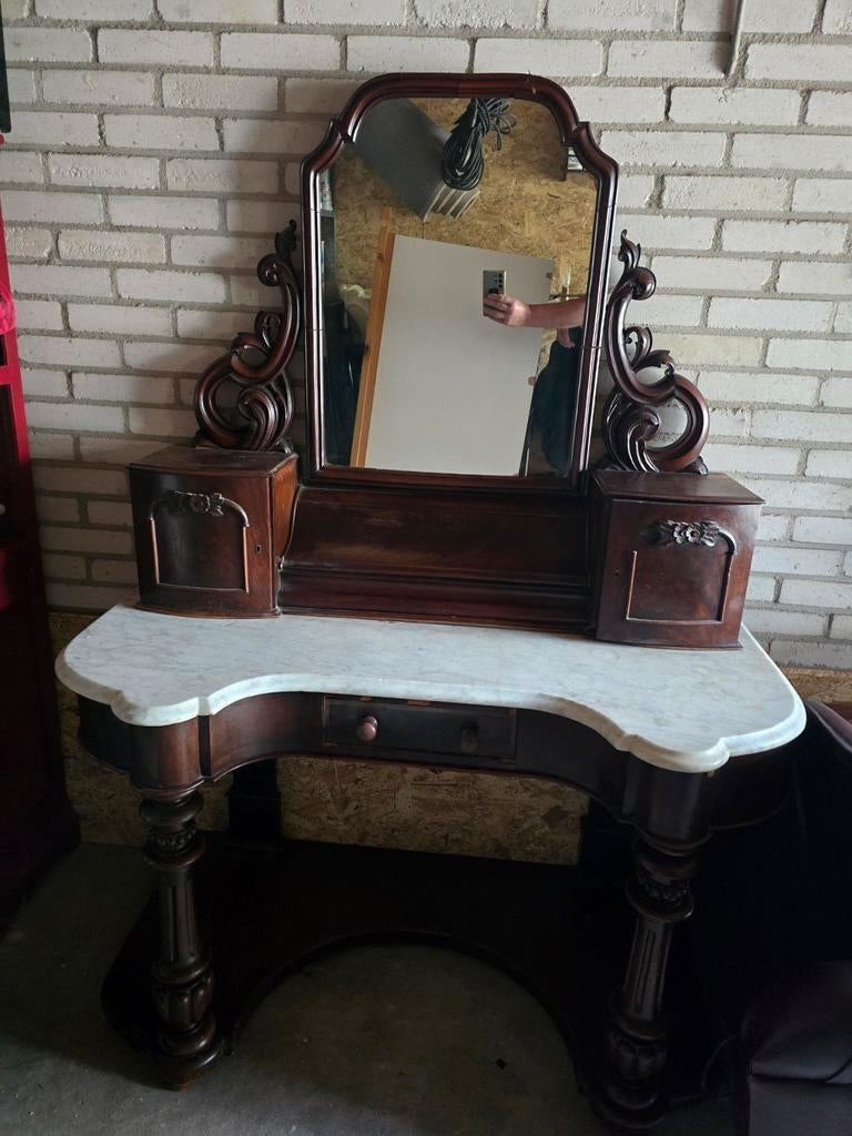 Antieke kaptafel met marmeren blad en spiegel, Huis en Inrichting, Tafels | Kaptafels, Gebruikt, 100 tot 150 cm, 100 tot 150 cm