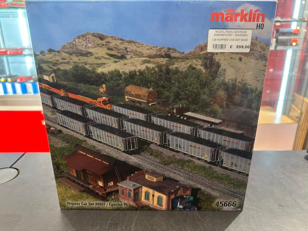 Marklin 45666 US Hopper Car Set BNSF Ep VI nieuw, Hobby en Vrije tijd, Modeltreinen | H0, Wisselstroom, -, -, Ophalen of Verzenden