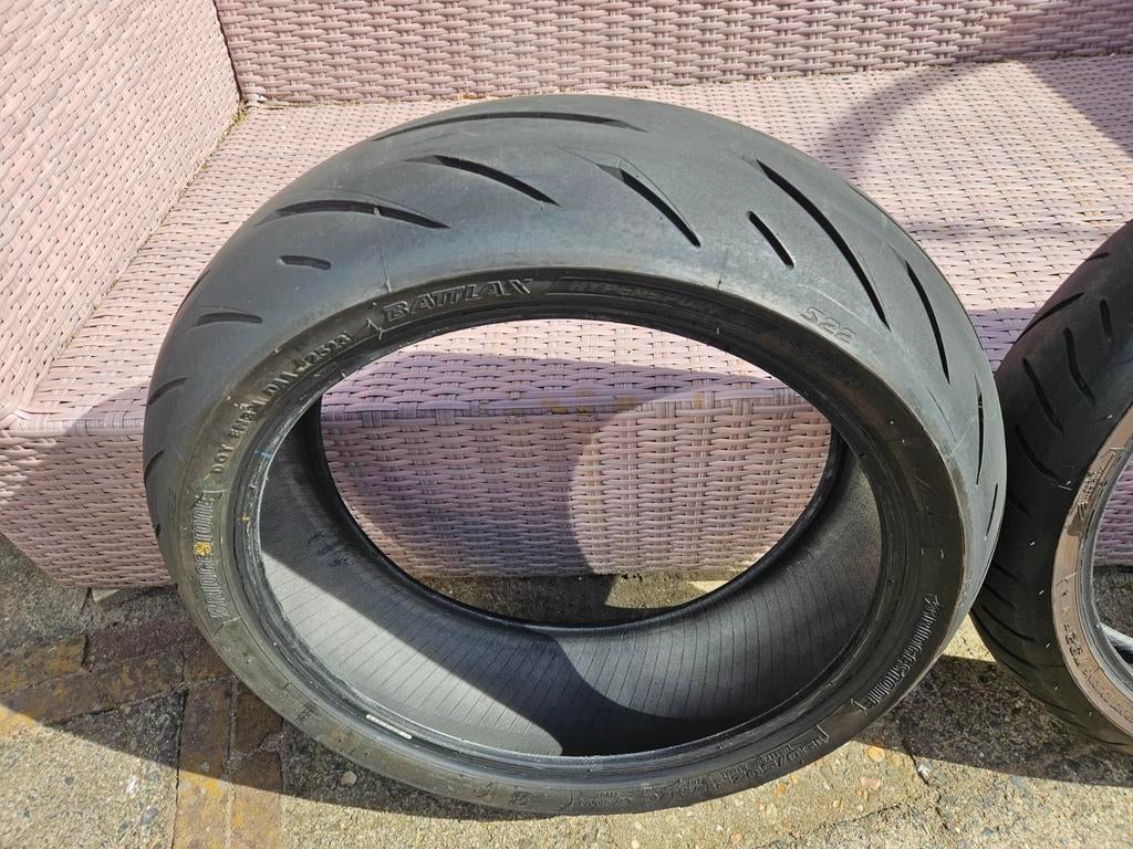 Bridgestone S22 achterband 190/50-17 6mm profiel, Ophalen of Verzenden, Gebruikt