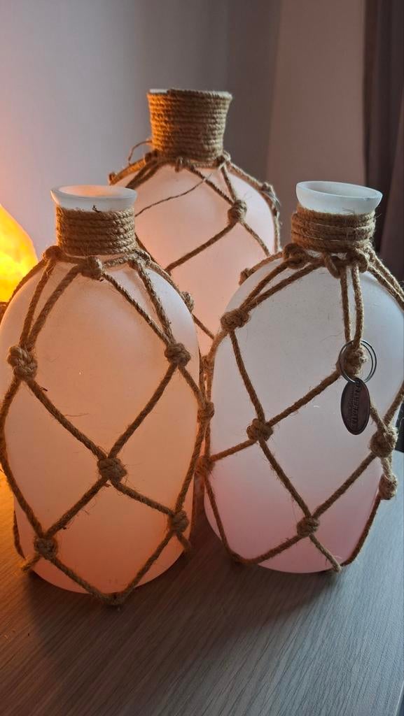 Riverdale Vazen - 3 stuks roze met wit, Ophalen of Verzenden, Overige kleuren, Glas, Minder dan 50 cm