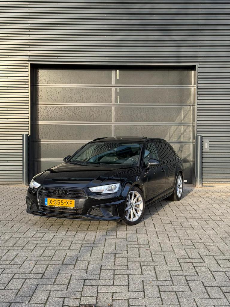 Audi A4 Quattro 190 PK | 3x S-Line | Panoramadak | Vol Optie, Automaat, 1800 kg, Zwart, Stationwagon