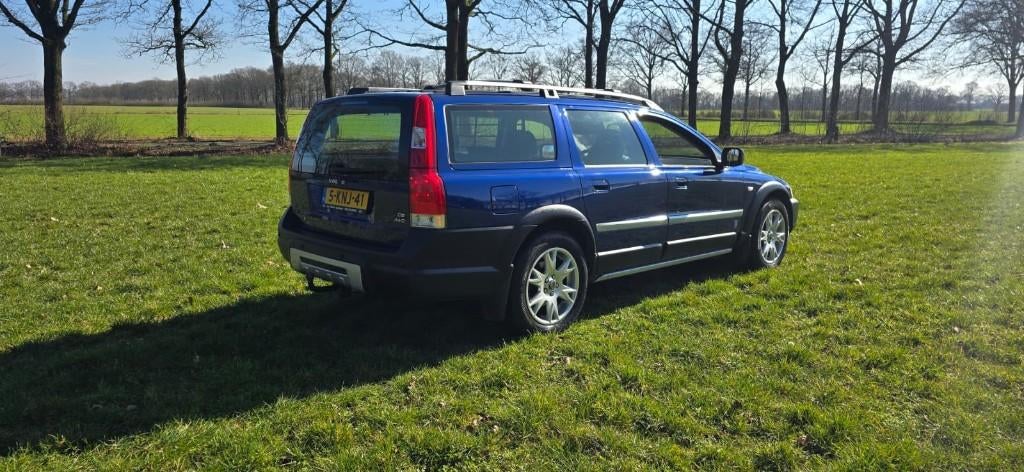 Wij kopen volvos!, Automaat, 1694 kg, 1800 kg, Zwart