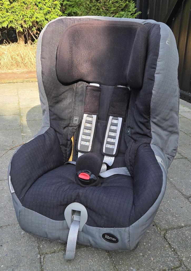 peuter autostoeltje €10, Kinderen en Baby's, Autostoeltjes, Ophalen, Romer, Verstelbare rugleuning, 9 t/m 18 kg