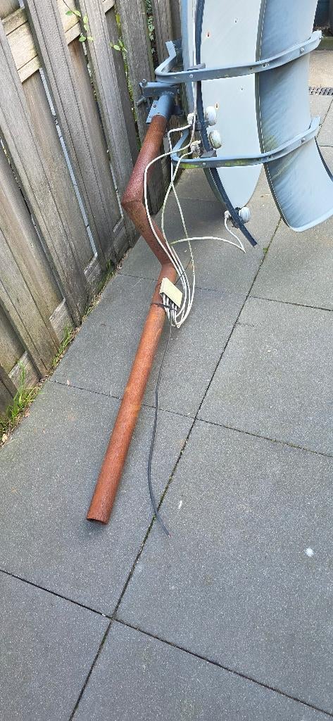 Satellietschotel gratis af te halen, Ophalen, Gebruikt, (Schotel)antenne, Overige merken