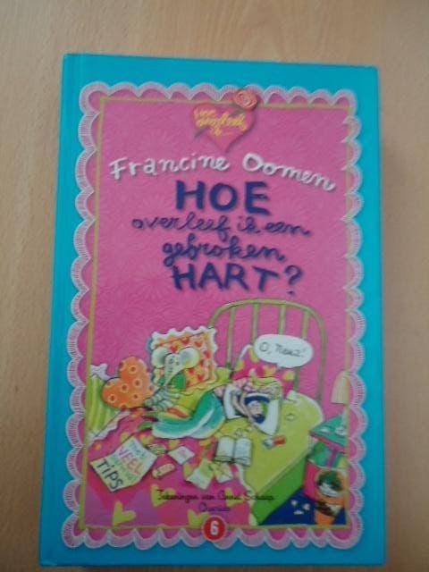 Hoe overleef ik, deel 6 en 7, omnibus. Francine Oomen, Ophalen of Verzenden, Zo goed als nieuw