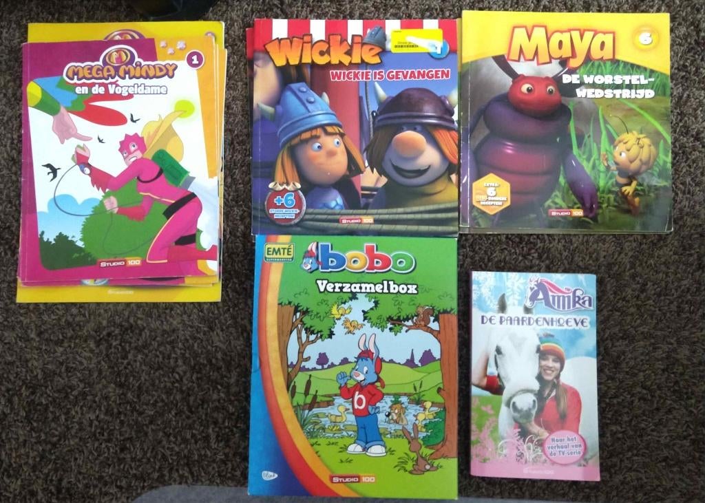 Studio 100 Boeken Kabouter Plop Piet Piraat en meer, Ophalen of Verzenden, Zo goed als nieuw