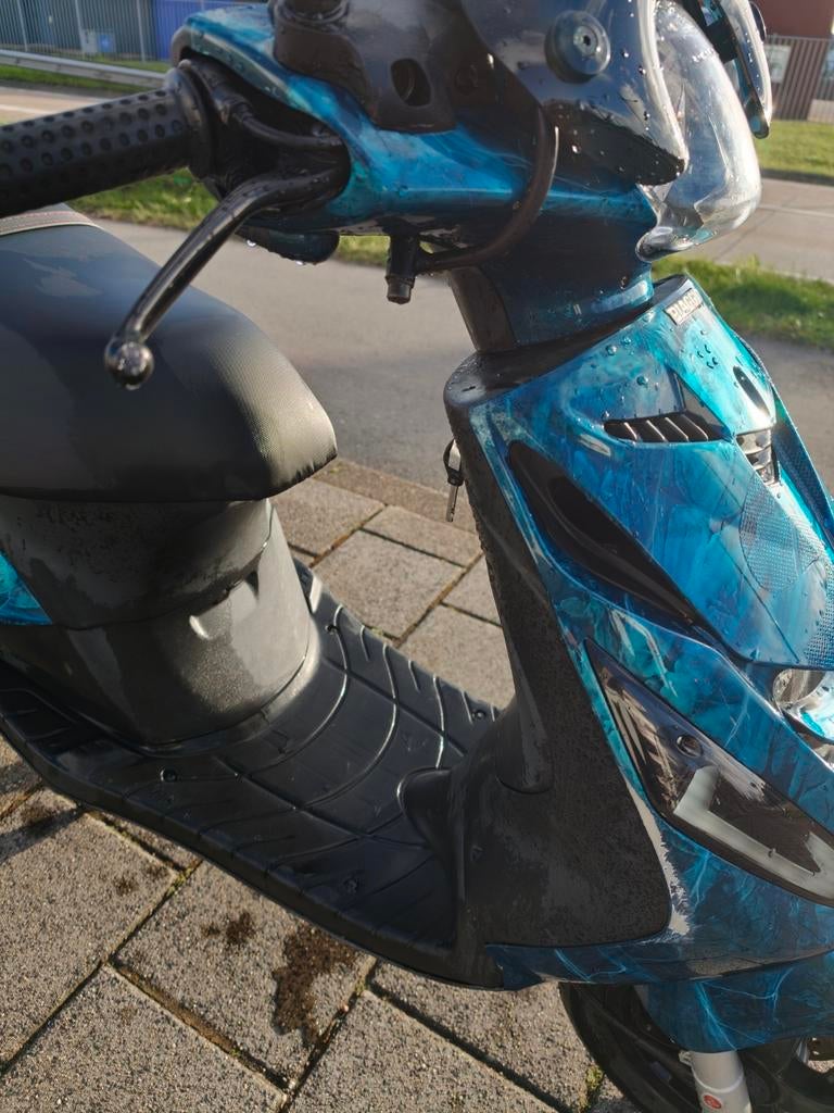 Piaggio Zip 2023 | Goed onderhouden | Incl. hoes, Fietsen en Brommers, Scooters | Piaggio, Ophalen, Gebruikt, Maximaal 45 km/u