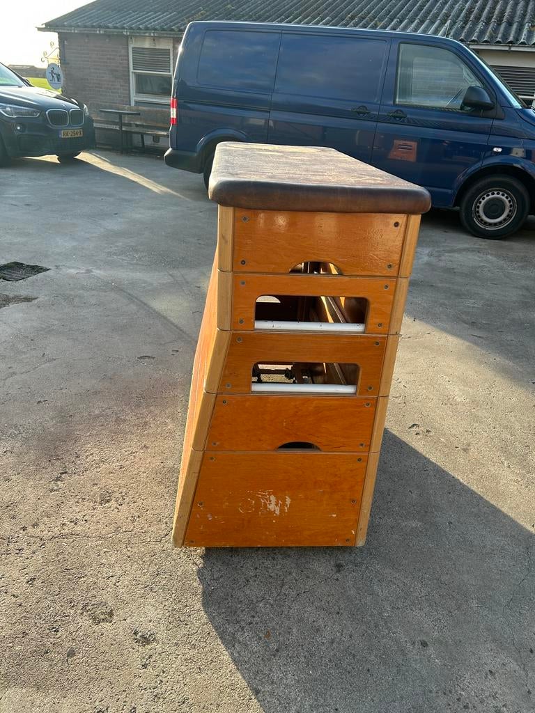 Turn kast - 7 beschikbaar, Maat 36 t/m 42, Ophalen, Zo goed als nieuw, Materiaal