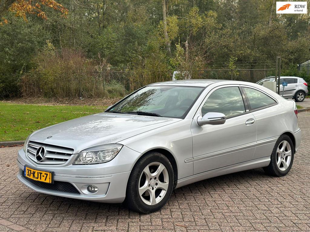 Mercedes-Benz CLC-klasse 180 K/AIRCO/CRUISE/HALF LEDER/NAVI/, 13 km/l, Achterwielaandrijving, Gebruikt, 4 stoelen