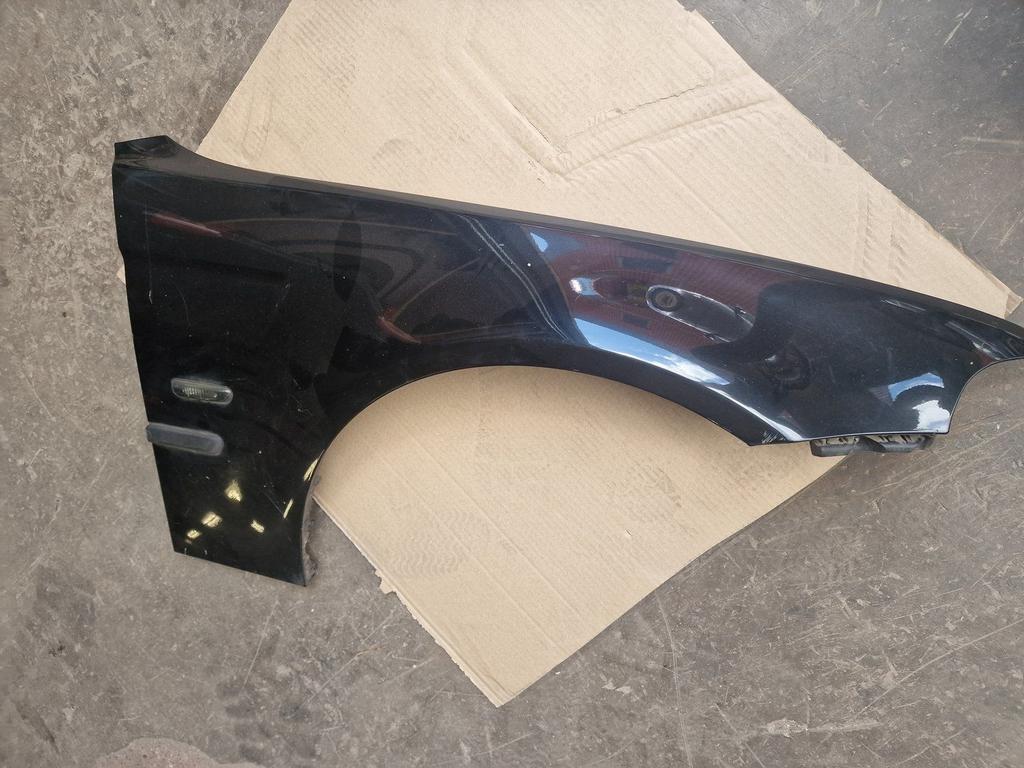 Zijscherm rechts voor BMW E46 compact, Auto-onderdelen, Carrosserie en Plaatwerk, Gebruikt, -, -, Ophalen of Verzenden