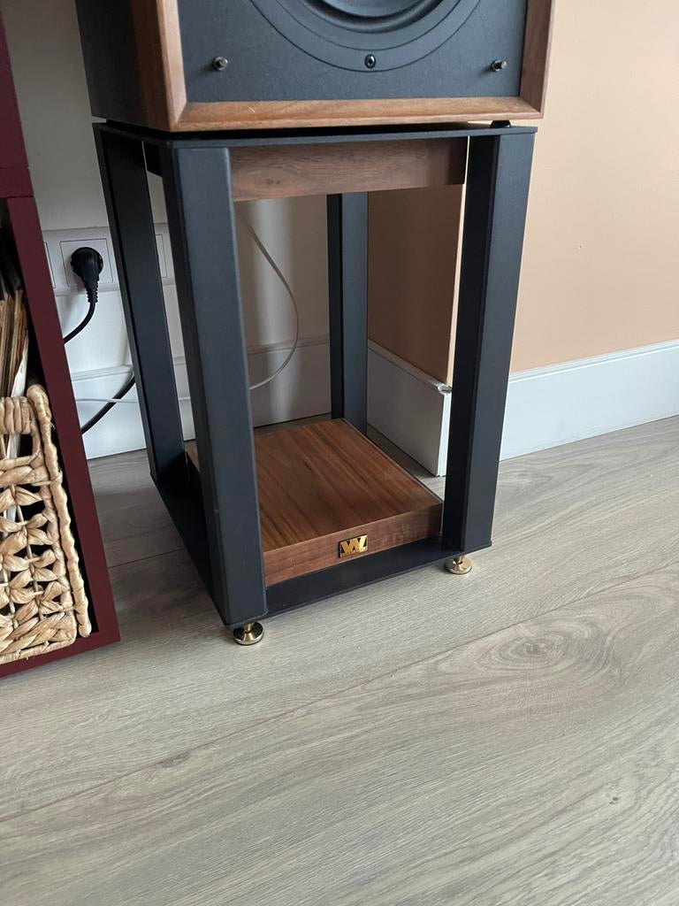 Wharfedale linton 85 speaker stands standaarden, Audio, Tv en Foto, Luidsprekers, Overige merken, Ophalen of Verzenden, Zo goed als nieuw